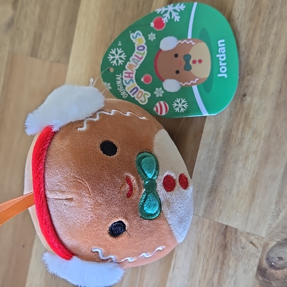 Squishmallows 3 inch Jordan the Gingerbread